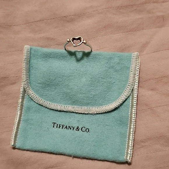 Tiffany & Co. 925 Serling Silver Elsa Peretti Heart Ring Sz 8.5 FIRM ON PRICE - Picture 2 of 5